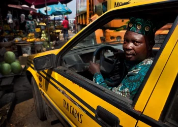 8 Confirmed Ways To Bargain With Nigerian Taxi Drivers