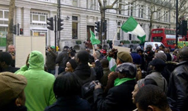 Tensions Rise As France Bans Nigerian Students, Others From Bringing Families