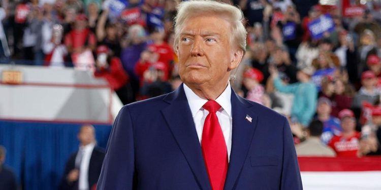 Donald Trump Reclaims Presidency, Defeats Kamala Harris in 2024